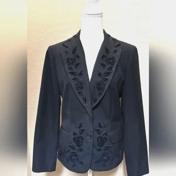 Chic Black Blazer w/Velvet Floral Designs. M/10 - Picture 2 of 7